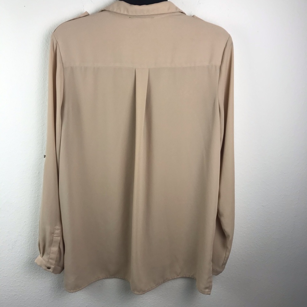 Forever 21 buttoned down blouse - Picture 2 of 2